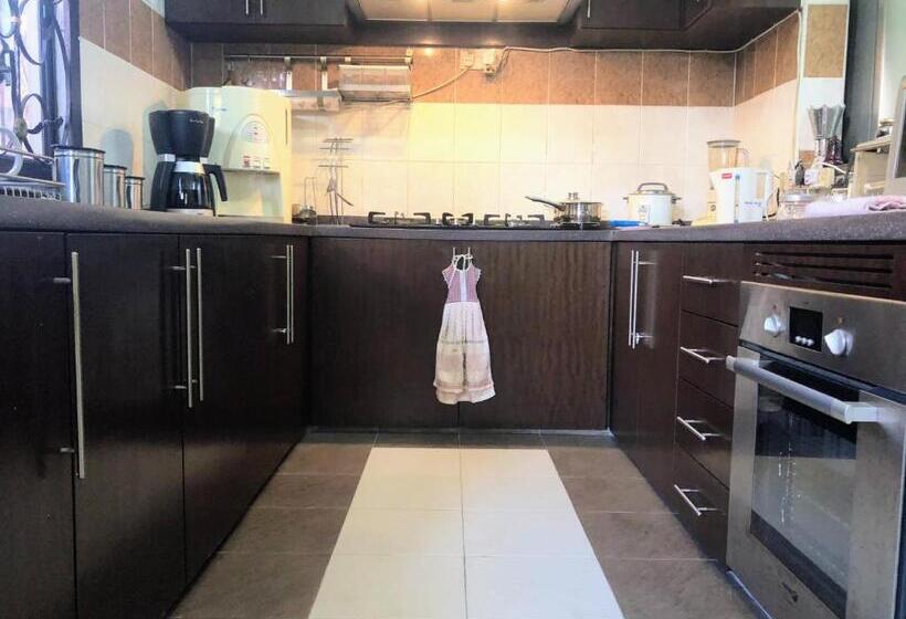 Family Suite, Guesthouse Khatib