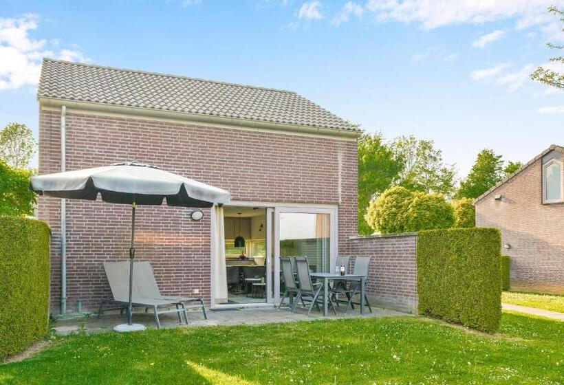 بانگلوی استاندارد 2 خوابه, Summio Vakantiepark Reevallis