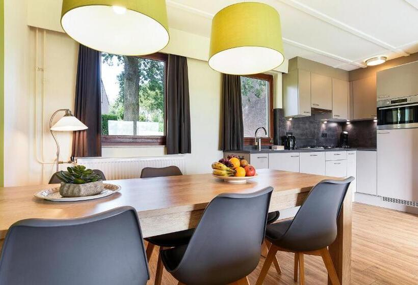 Бунгало Стандарт 3 Спальни, Summio Vakantiepark Reevallis
