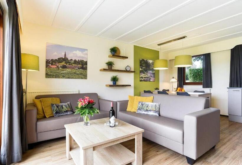 ویلای استاندارد 3 خوابه, Summio Vakantiepark Reevallis