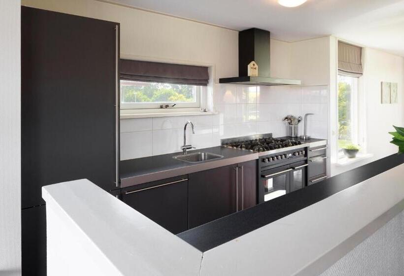 Семейное Бунгало, Summio Waterpark Zwartkruis