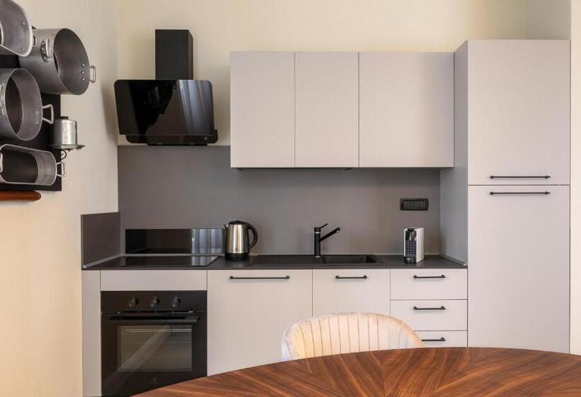 １ベッドルームアパートメント, Villa Raggi