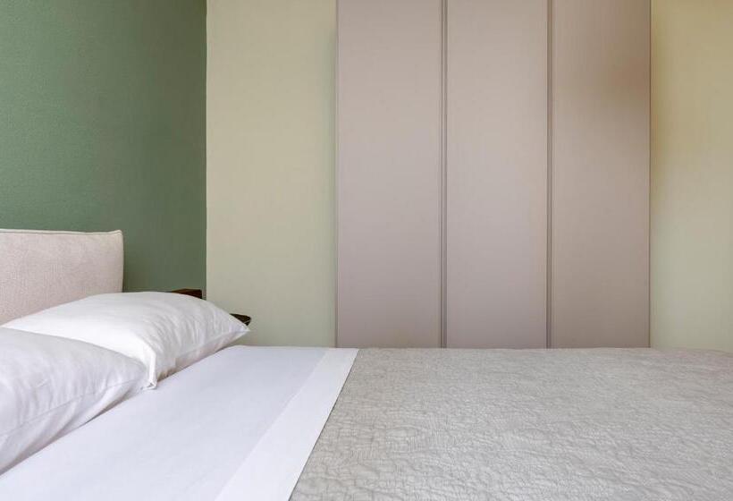 庭の見える１ベッドルームアパートメント, Villa Raggi