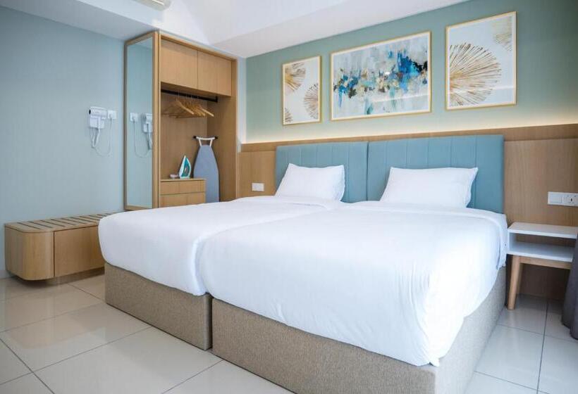 Студия Стандарт, Zenstay Sdn Bhd