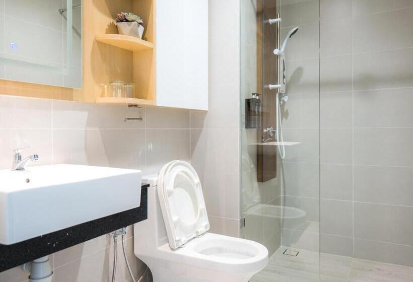 Люкс, Zenstay Sdn Bhd
