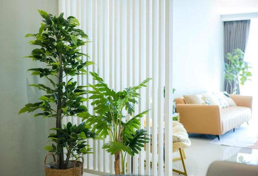 Люкс Повышенной Комфортности, Zenstay Sdn Bhd
