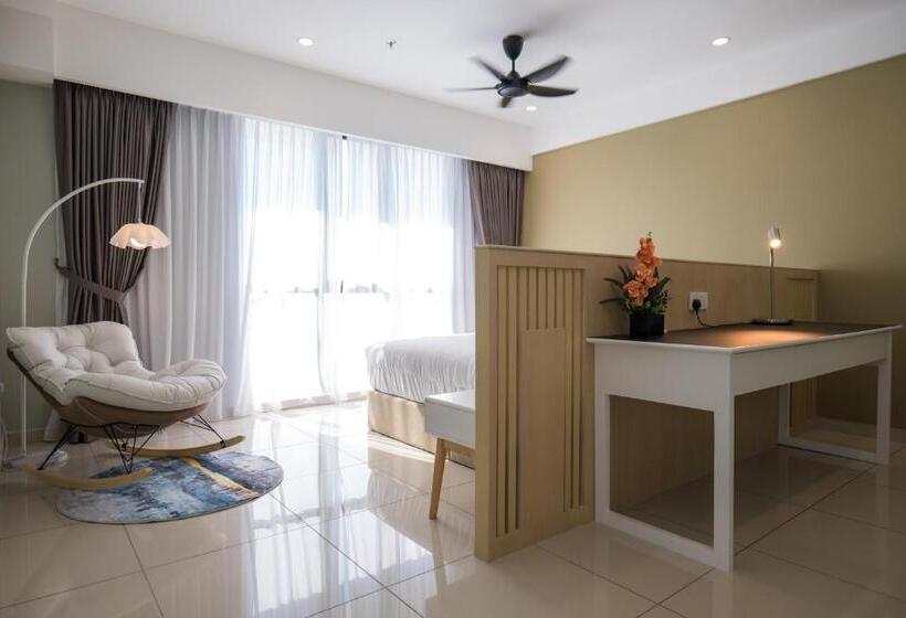 جناح ديلوكس, Zenstay Sdn Bhd