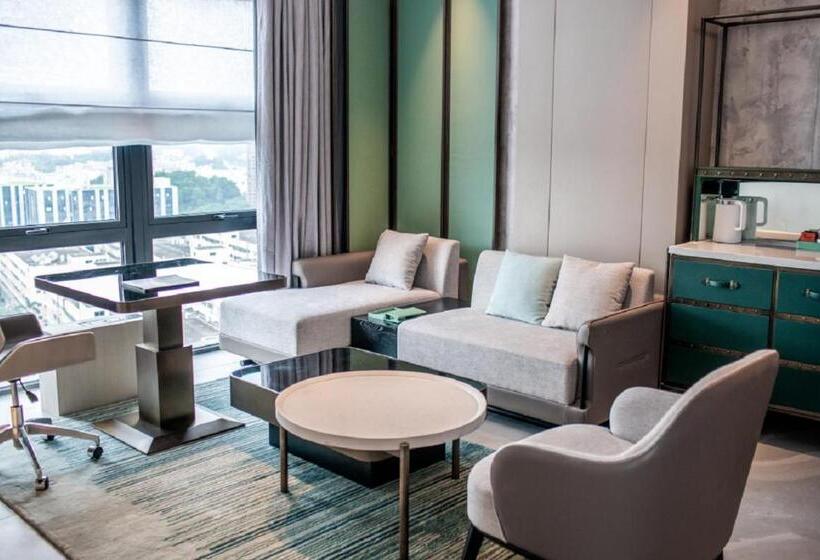 سوییت لوکس, 深圳英威斯顿酒店 Investon Hotel Shenzhen