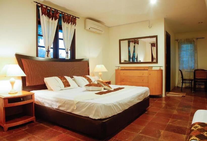 Апартаменты 1 Спальня Вид на Бассейн, 101 Resort & Spa, Janda Baik