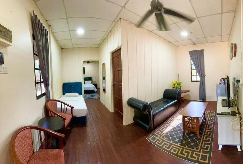 סוויטה משפחתית, Dgeting Beach Resort