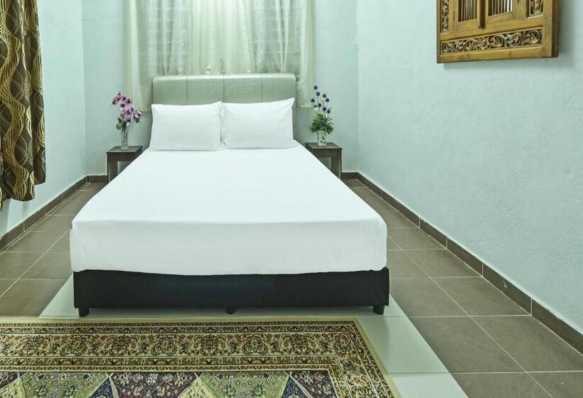 Апартаменты 2 Спальни, Oyo Home 90692 Tok Babah Village Homestay