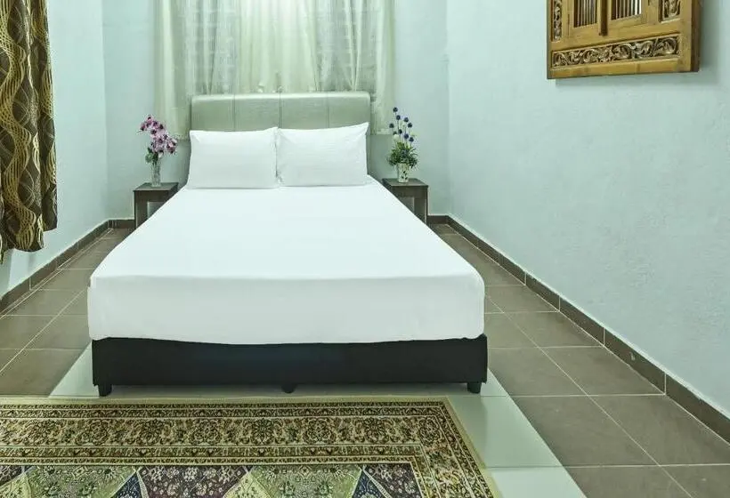 Huoneisto 2 Makuuhuonetta, Oyo Home 90692 Tok Babah Village Homestay