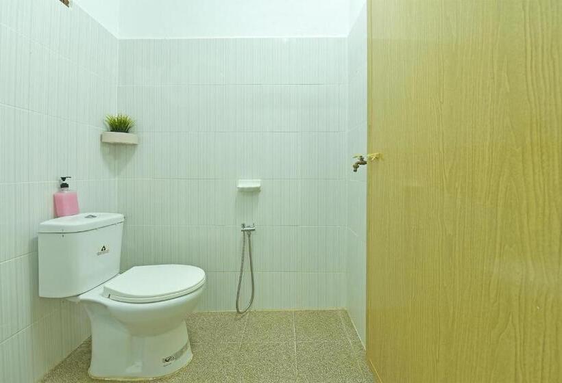 Номер Стандарт Вид на Сад, Oyo Home 90692 Tok Babah Village Homestay