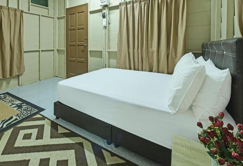 Номер Стандарт Вид на Сад, Oyo Home 90692 Tok Babah Village Homestay