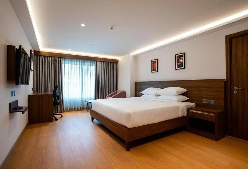 キングサイズベッドのエクゼクティブルーム, Lilac Hotel Guruvayur