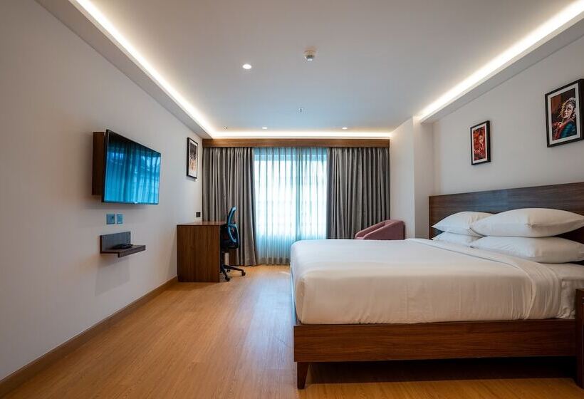 Номер Executive Кровать Кинг, Lilac Hotel Guruvayur