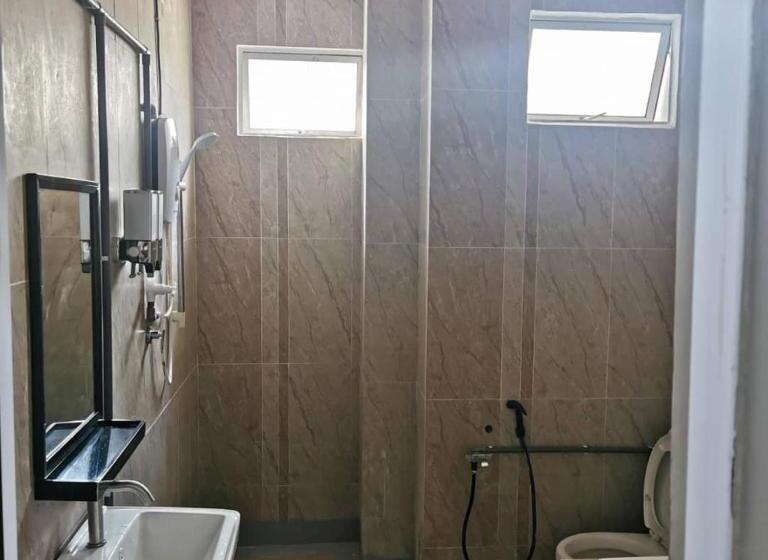 غرفة عائلية, Ourstay Nadi Kota