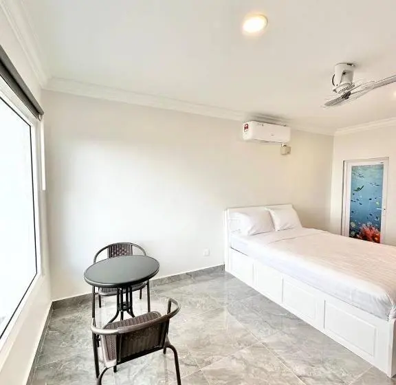 オーシャンビュースタンダードルーム, Coastal Bay Dungun Staycation