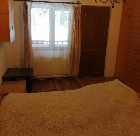 חדר סטנדרט, Complex Turistic Nora Rau Sadului