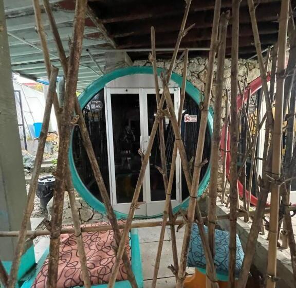 Номер Economy, Tubotel