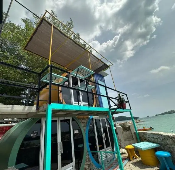 اتاق استاندارد با چشمانداز دریا, Tubotel