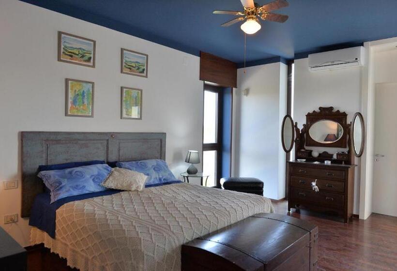 اتاق لوکس سه تخته, Charme Natural B&b