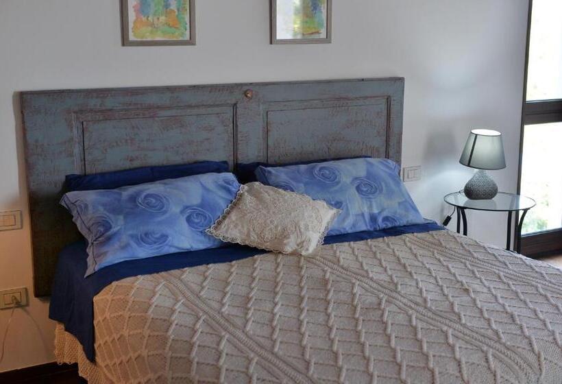 اتاق لوکس سه تخته, Charme Natural B&b