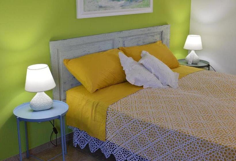 اتاق استاندارد چهار تخته, Charme Natural B&b