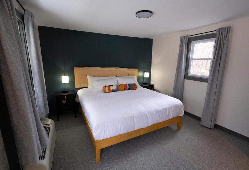 스탠다드 스튜디오 킹침대, East Rock Inn