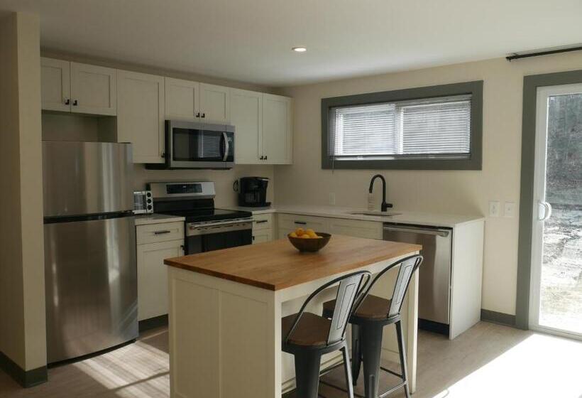 침실 2개 아파트, East Rock Inn