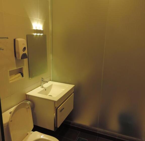 סוויטה משפחתית, Golden Leaf Hotel Danga Bay 5 Minutes Hospital Hsa,zoo,angsana Mall,20 Minutes Utm, Legoland