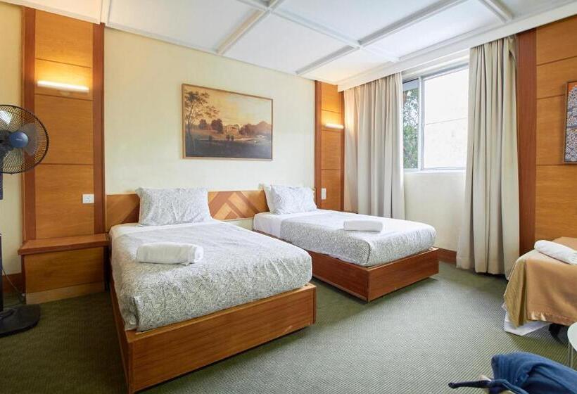 חדר משפחתי, Bellevue The Penang Hill