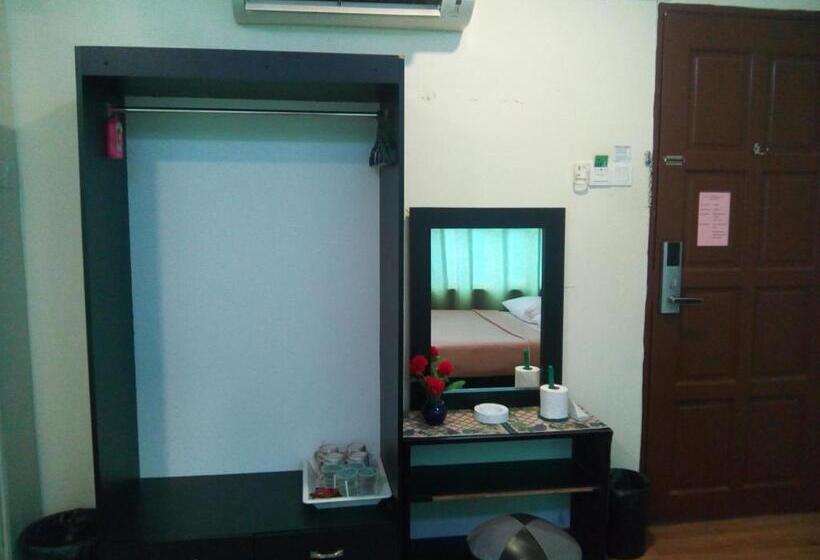 غرفة عائلية, Binkhaled