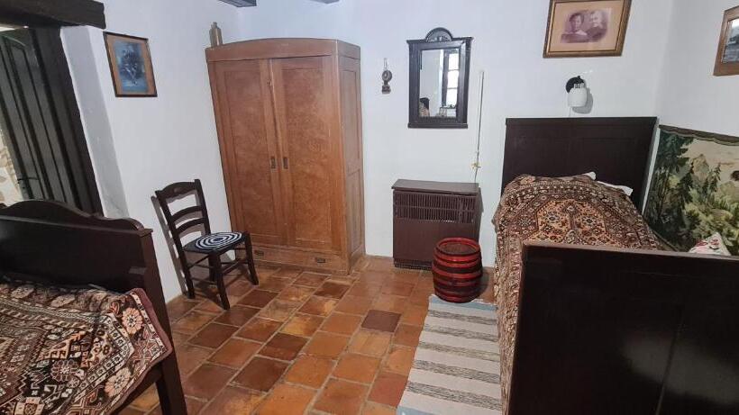 غرفة قياسية, Letűnt Idők Vendégház