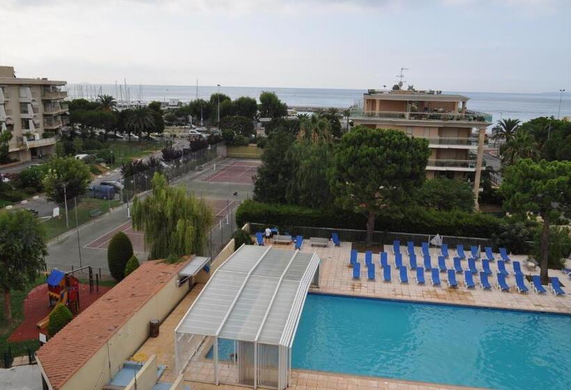 带2个卧室的公寓, Inter Résidences Heliotel Marine