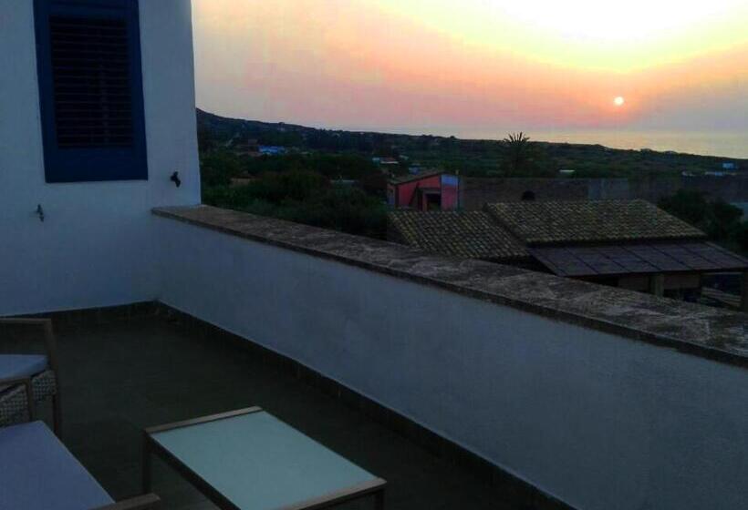 スタンダードルーム, Belvedere Tramontana