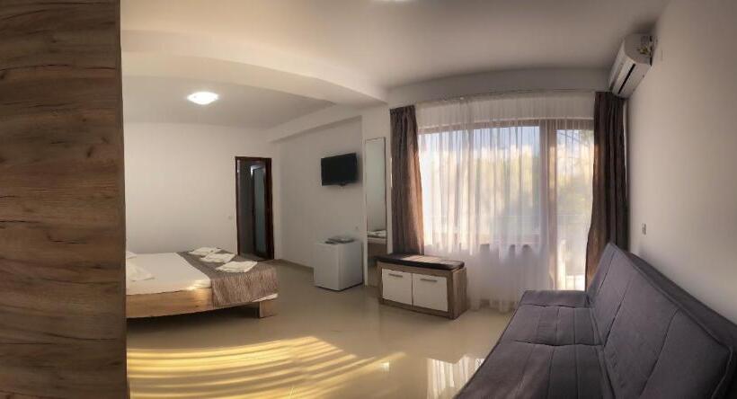 스탠다드 트리플 룸, Casa Eden Jupiter