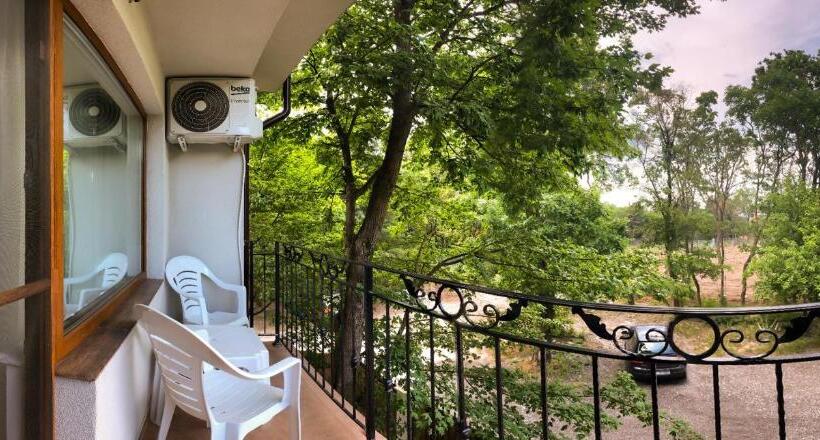 스탠다드 트리플 룸, Casa Eden Jupiter