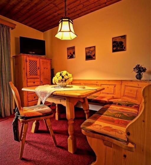 Апартаменты 1 Спальня с Видом, Ferienhaus Waldwinkl
