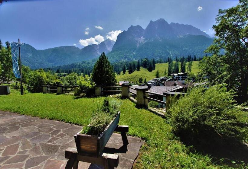 マウンテンビュースタンダードルーム, Ferienhaus Waldwinkl