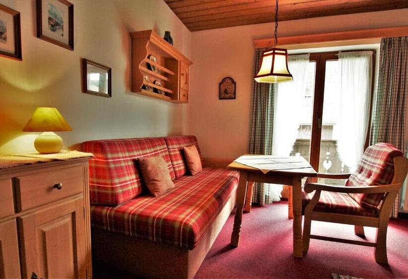 バルコニー付き１ベッドルームアパートメント, Ferienhaus Waldwinkl