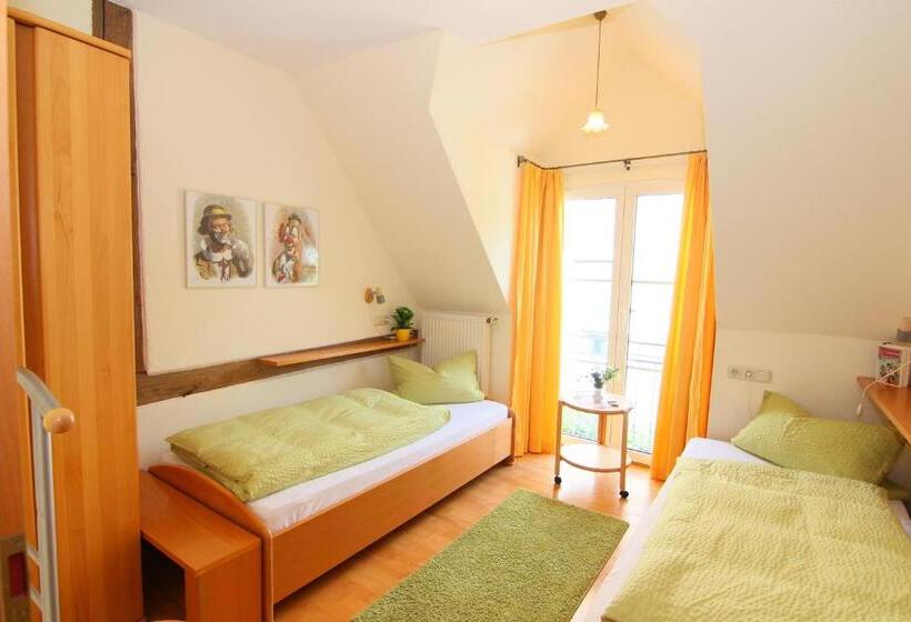 침실 2개 아파트, Pension Im Vorhof