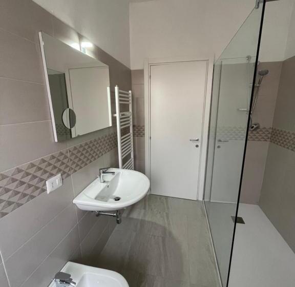 اتاق لوکس, Suite Hotel Dominicus