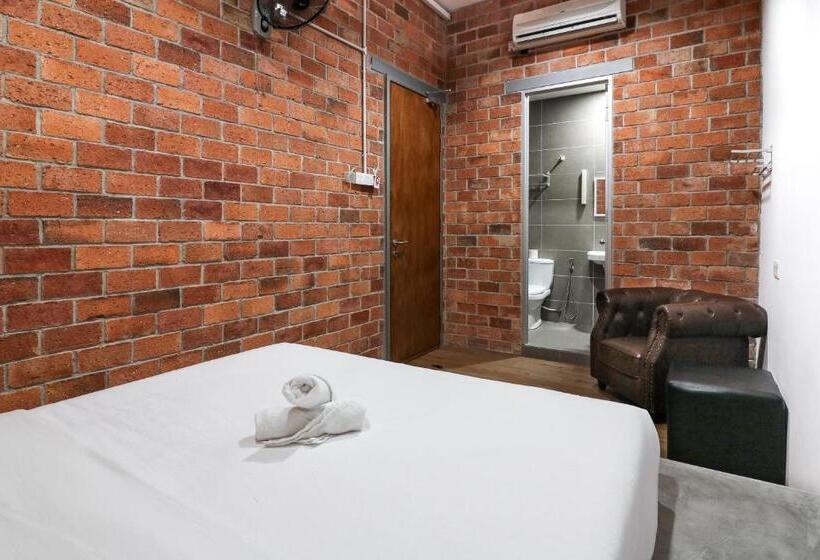 غرفة ديلوكس, Urbanstay Industrial