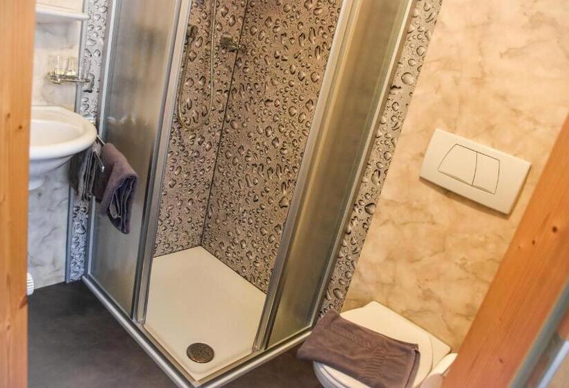 Трехместный Номер Комфорт, Gasthaus Alpenrose
