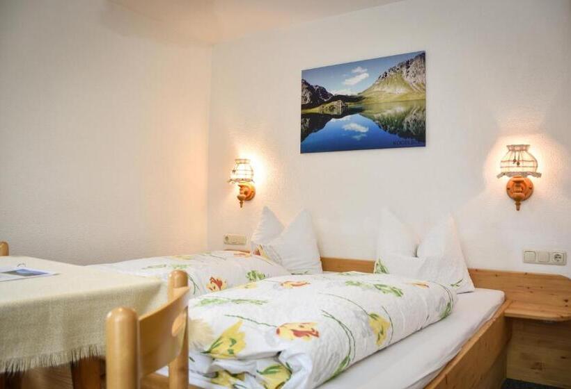 Трехместный Номер Комфорт, Gasthaus Alpenrose