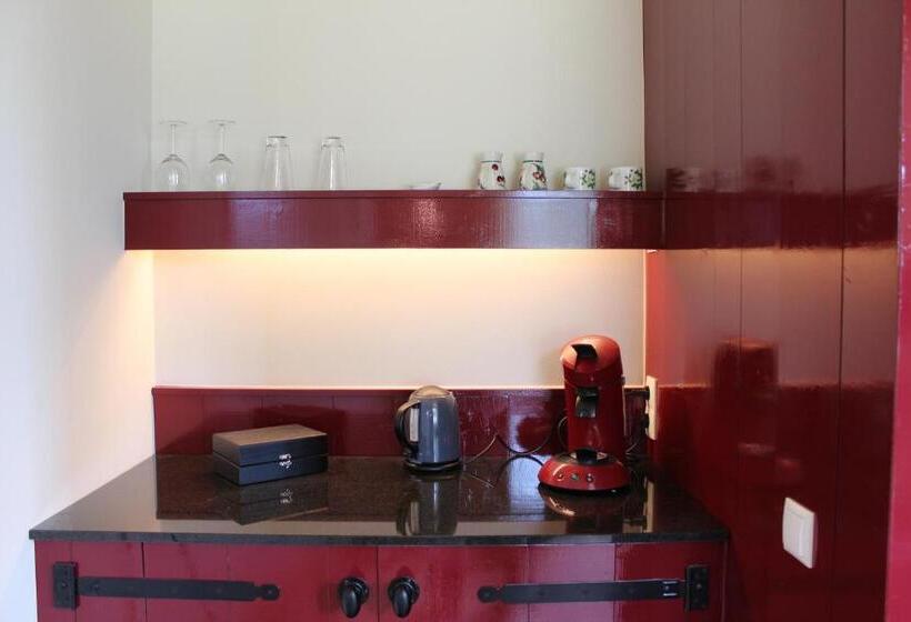 اتاق لوکس با تخت بزرگ, B&b Lhee Gaarde