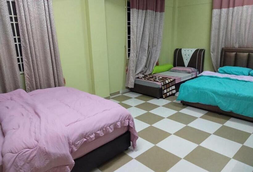 اتاق خانوادگی, Airport Kota Bharu Roomstay & Riverside Homestay