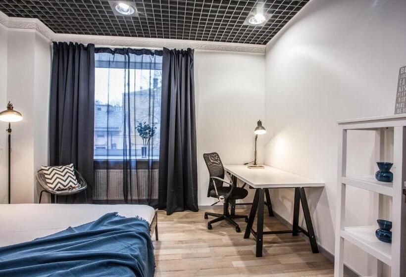 آپارتمان 2 خوابه, Chaka Apartments