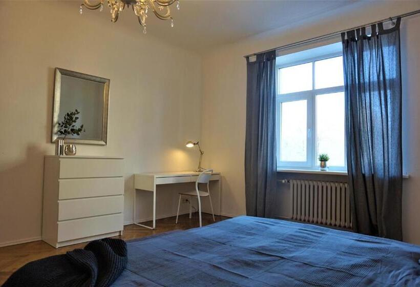 آپارتمان لوکس 1 خوابه, Chaka Apartments